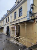 Право аренды помещения площадью 226,9  кв. м в Апраксином дворе
